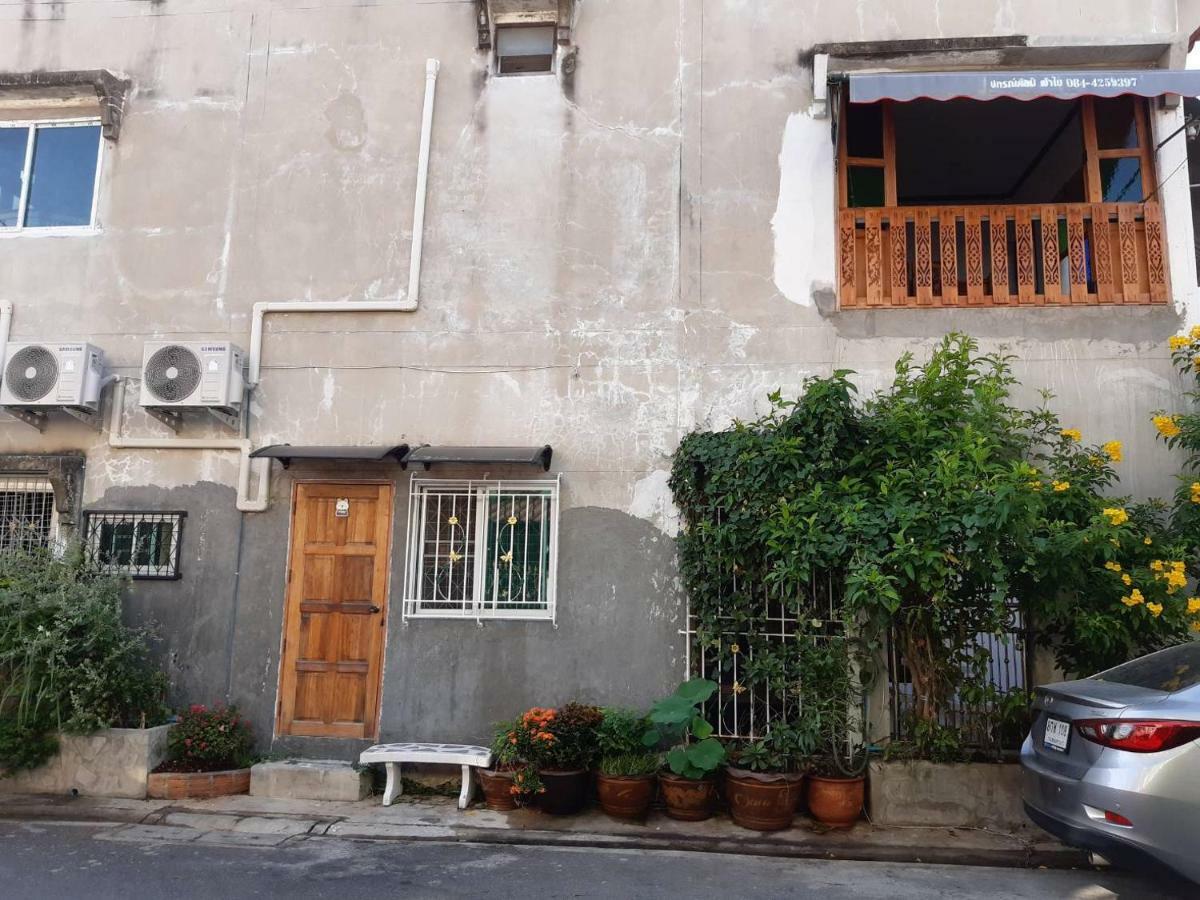 A & P House Apartment กรุงเทพมหานคร ภายนอก รูปภาพ