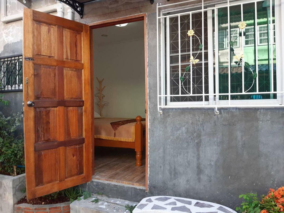 A & P House Apartment กรุงเทพมหานคร ภายนอก รูปภาพ