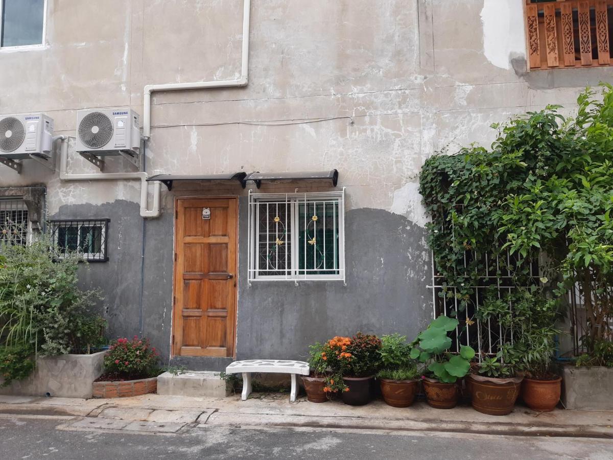 A & P House Apartment กรุงเทพมหานคร ภายนอก รูปภาพ