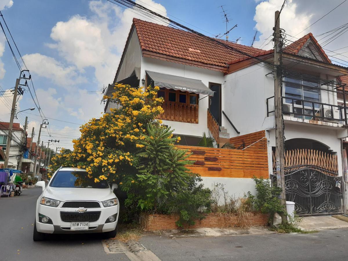A & P House Apartment กรุงเทพมหานคร ภายนอก รูปภาพ